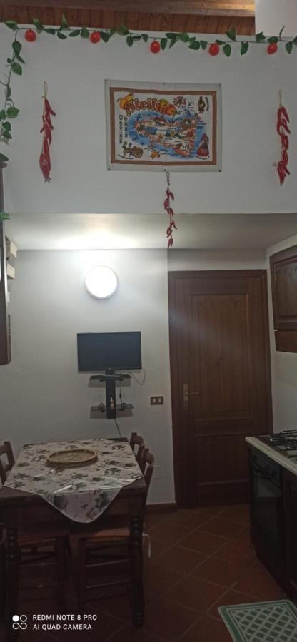 House Italia Holiday Trabia Exterior photo